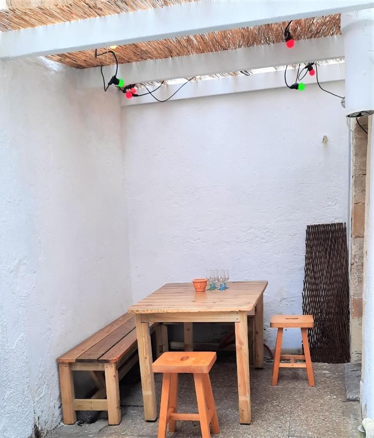 Maison De Pecheur Renovee Avec Cour Proche Du Port لي سابلِ دولونْ المظهر الخارجي الصورة