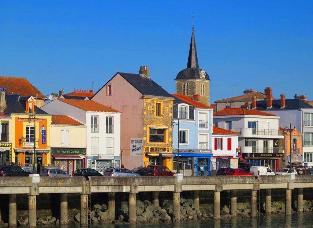 Maison De Pecheur Renovee Avec Cour Proche Du Port لي سابلِ دولونْ المظهر الخارجي الصورة